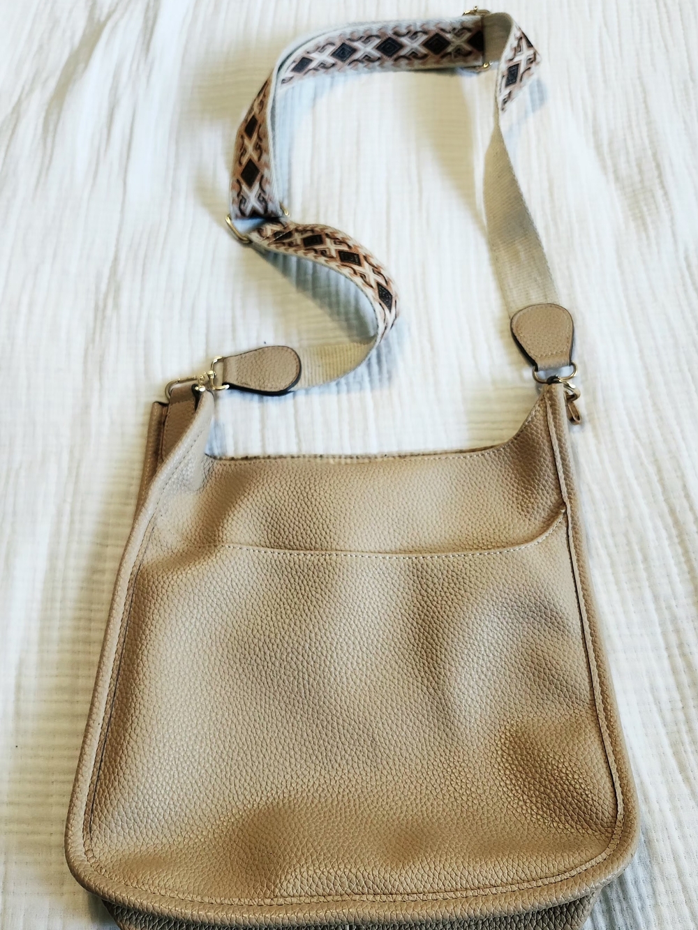 Neutral Beige Crossbody Tote – Boho Patterned Adjustable Strap